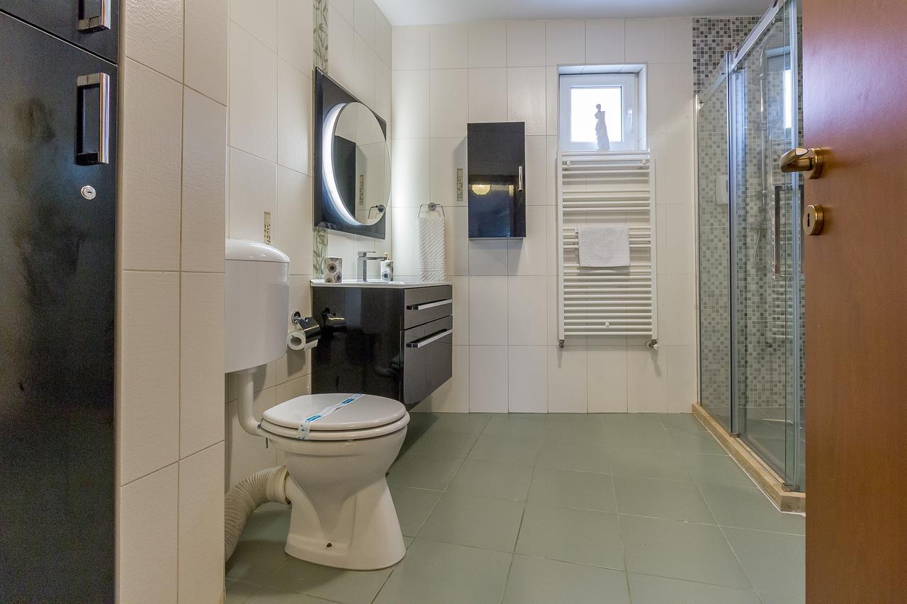 City Apartment Trifoiului Cluj-Napoca Luaran gambar
