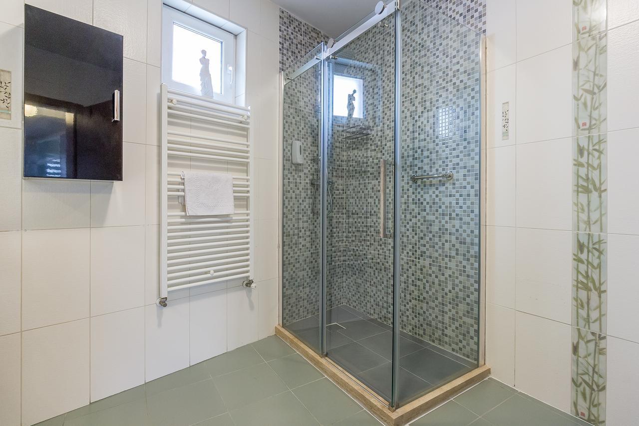 City Apartment Trifoiului Cluj-Napoca Luaran gambar
